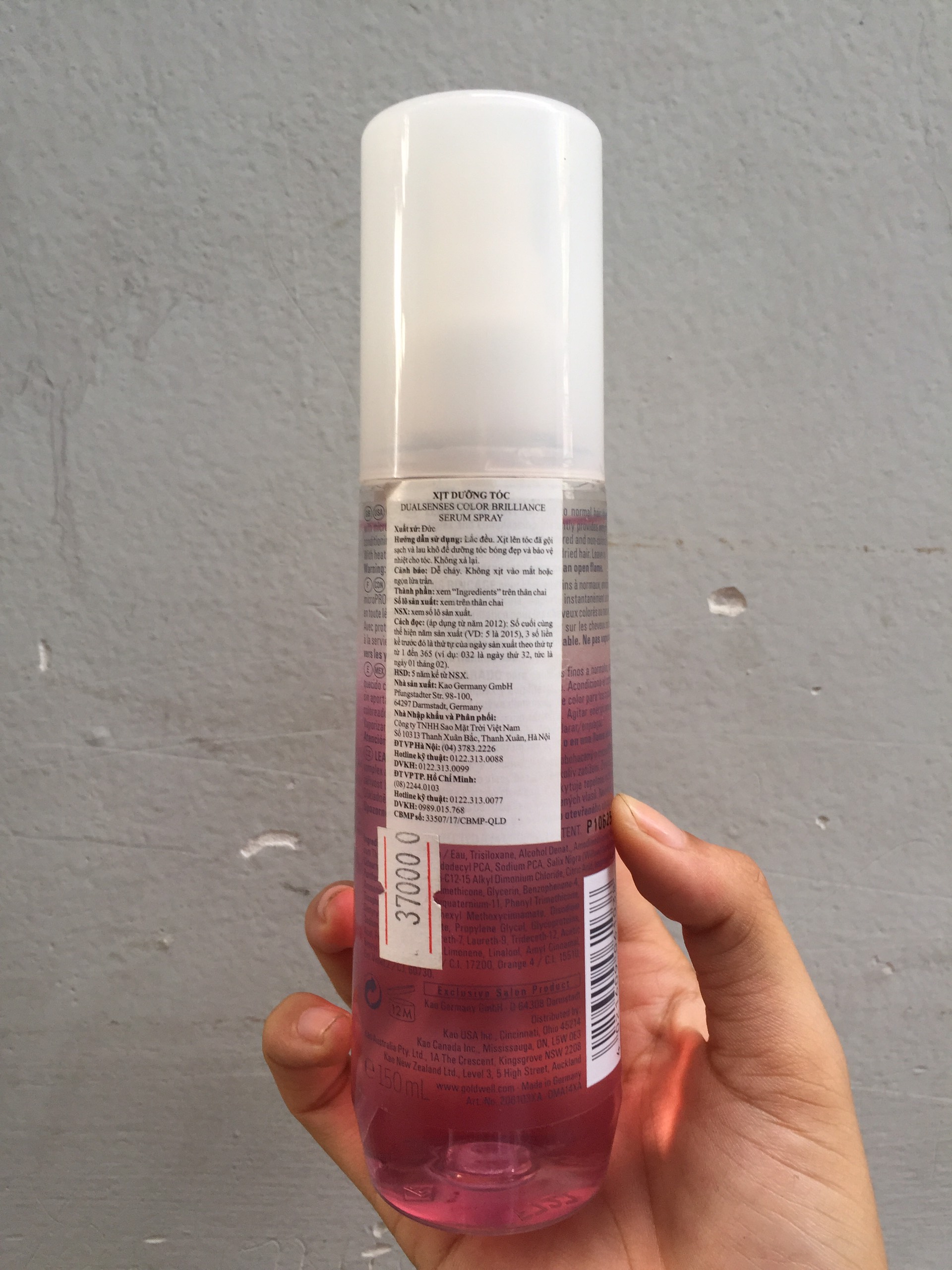 Xịt dưỡng màu tóc – Goldwell Color serum spray 150ml